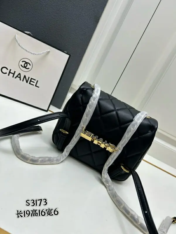 chanel aaa qualite sac a dos  pour femme s_12330771